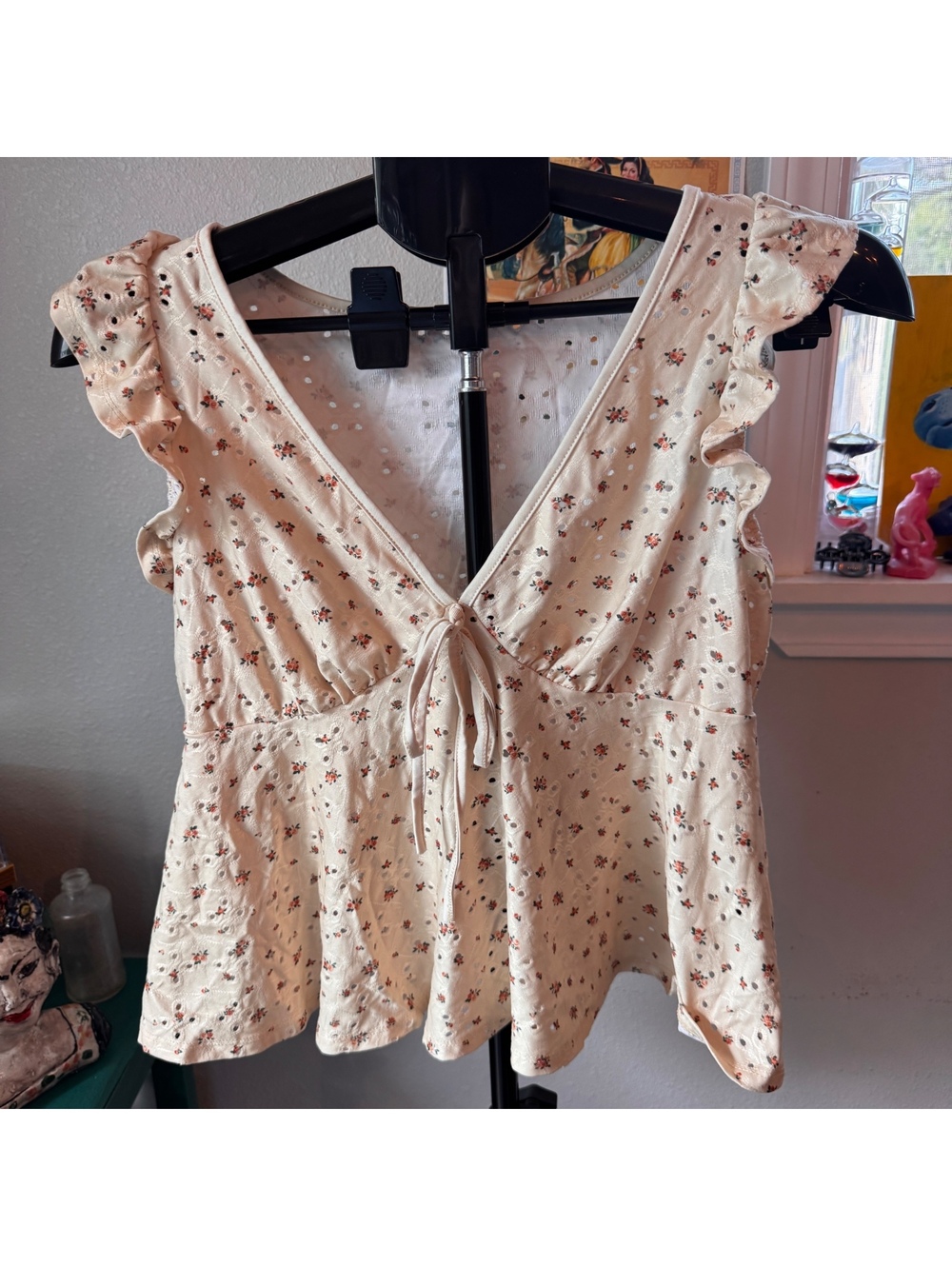 Shein Cream Floral Eyelet Tie Front Top, Size Small